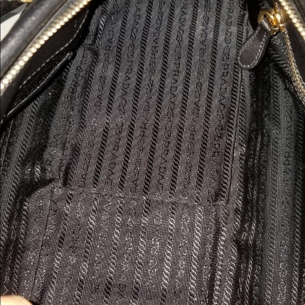 Authentic Prada - Picture 8 of 8